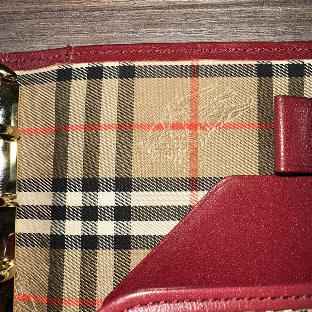 Burberry Organizer In Great Condition With Authenticity Certificate - Picture 7 of 10